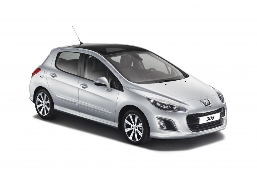  Peugeot 308 5-Door 2011 года  (фото 15 из 30)